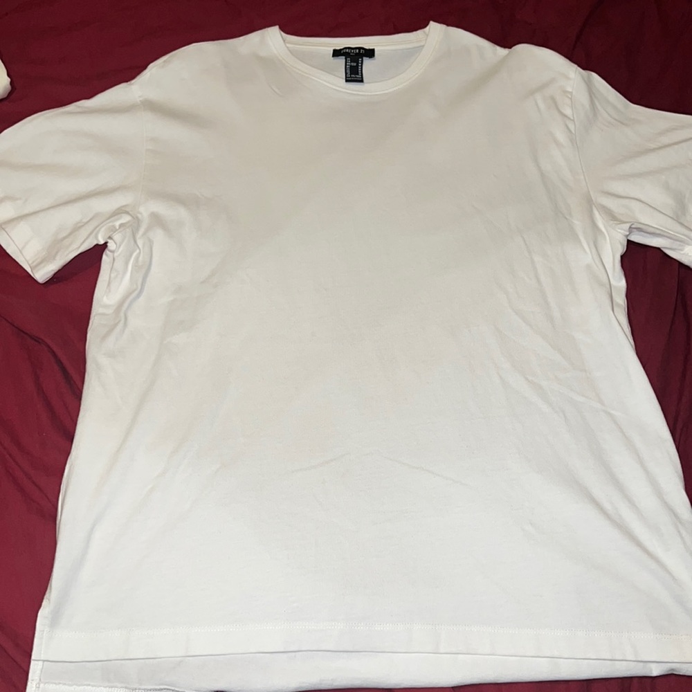 Forever 21 Men size Medium White t shirt